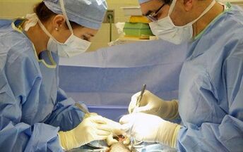 Métodos cirúrxicos de aumentar o pene