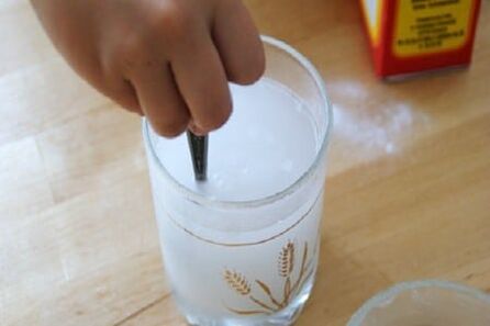 Sosa disolta nun vaso